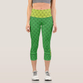 Monogramm für grüne Herzen und eigener Name Capri Leggings (Vorderseite)