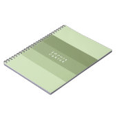 Monogramm für horizontale Farbblockstreifen auf gr Notizblock (Linke Seite)