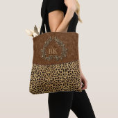 Monogramm für Leopard und Wirbel Tasche (Von Nahem)