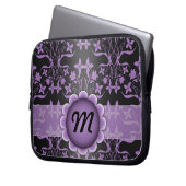 Monogramm für lila und schwarze Damaskus Laptopschutzhülle (Vorderseite Links)