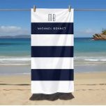 Monogramm für moderne Navy Blue Stripes Strandtuch<br><div class="desc">Maßgeschneidertes modernes Navy Blue Streifen Monogram Beach Handtuch.</div>