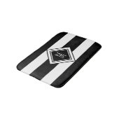 Monogramm für moderne Schwarz-Weiß-Streifen Badematte (Schrägansicht)