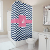 Monogramm für Navy und Pink Chevrons Duschvorhang (Beispiel)