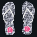 Monogramm für Navy und Pink-griechische Schlüssel Badesandalen<br><div class="desc">Maßgeschneiderte,  bedruckte Flop-Sandalen mit einem stilvollen,  modernen griechischen Schlüsselmuster und einem eigenen Monogramm oder einem anderen Text in einem Kreisrahmen. Klicken Sie auf Anpassen,  um Schriftart und Farben zu ändern oder eigene Bilder hinzuzufügen,  um ein einzigartiges Design zu erstellen!</div>