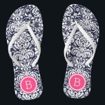 Monogramm für Navy und rosa BlumenDamaskohle Badesandalen<br><div class="desc">Maßgeschneiderte,  bedruckte Flop-Sandalen mit einem eleganten,  floralen Damastmuster und einem eigenen Monogramm oder einem anderen Text in einem Kreissaal. Klicken Sie auf Anpassen,  um Schriftart und Farben zu ändern oder eigene Bilder hinzuzufügen,  um ein einzigartiges Design zu erstellen!</div>