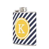 Monogramm für Navy und Yellow Nautic Stripes Flachmann (Links)