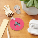 Monogramm für personalisierte Bezeichnung Schlüsselanhänger<br><div class="desc">Personalisieren Sie Ihren Monogramm-Schlüsselanhänger mit Ihrem Namen und Ihren Initialen.</div>