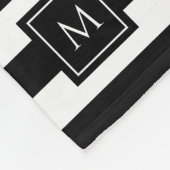 Monogramm für Poppy Chic Black Stripes Fleecedecke (Ecke)