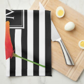 Monogramm für Poppy Chic Black Stripes Geschirrtuch (Viertel Falte)