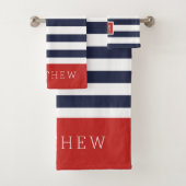 Monogramm für Rot und Navy Stripes Badhandtuch Set (Insitu)