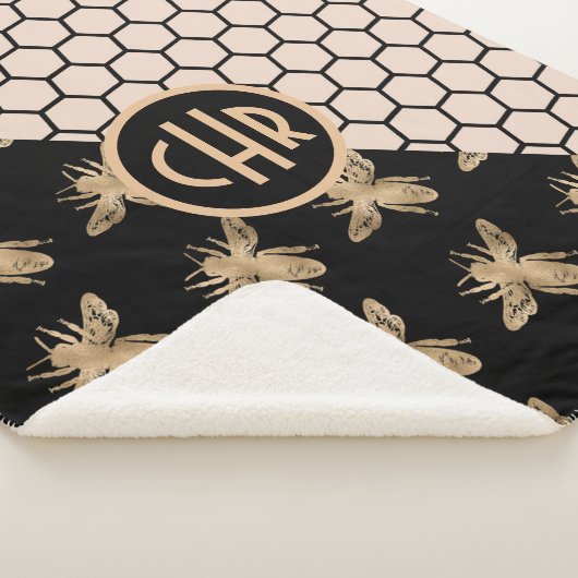Monogramm für Schwarze und Goldbienen und rosa Hon Sherpadecke (3/4)