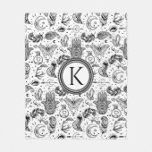 Monogramm für Schwarzweiß-Butterfly-Boho-Elemente Fleecedecke (Vorderseite)