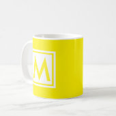 Monogramm-gelbe modische einfache kaffeetasse (Vorderseite Links)