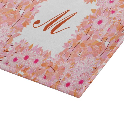 Monogramm gerahmt mit Blume - rosa und pfirsichfar Schneidebrett (Ecke)
