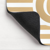 Monogramm Gold und Weiße Streifen Mousepad (Ecke)