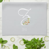 Monogramm graues Küchentuch als Einzugsgeschenk (Gefaltet)