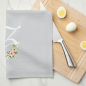 Monogramm graues Küchentuch als Einzugsgeschenk (Viertel Falte)