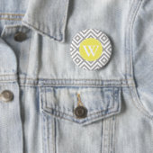 Monogramm-graues und gelbes Zickzack Muster Button (Beispiel)