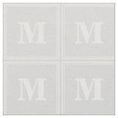Monogramm hellgraue Streifen Stoff (Nahaufnahme)