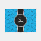 Monogramm Himmelblau hellblauer schwarzer Kreis Fleecedecke (Vorderseite (Horizontal))