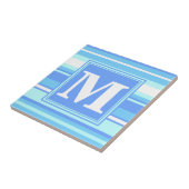 Monogramm Himmelsblau Streifen Fliese (Seite)