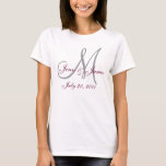 Monogramm-Hochzeits-Party-T - Shirt<br><div class="desc">Save the Date Monogramm-Hochzeits-T - Shirt. Stellen Sie diese eleganten Hochzeits-T - Shirts hoch her und geben Sie sie als Geschenke Ihrem Hochzeits-Party,  indem Sie Ihre Initiale,  Namen und Datum addieren. Sie können die Farben auswählen und selbstverständlich,  mit Ihrer persönlichen Information besonders anzufertigen. Entwurf durch Elke Clarke©2008</div>