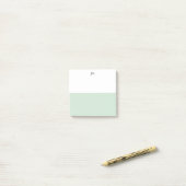 Monogramm hübsche grüne Pastell-Weiß-Farbbblock Post-it Klebezettel (Auf Schreibtisch)