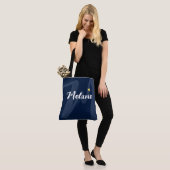 Monogramm Ihr Name Herz blau Tasche (Am Model)