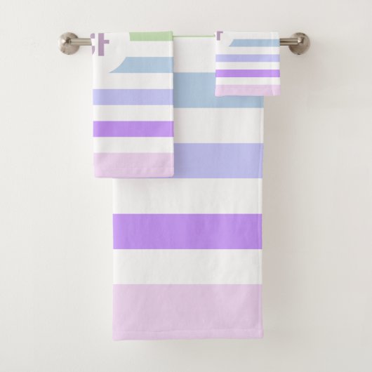 Monogramm in der weiß-Circle-Pastel-Rainbow-Streif Badhandtuch Set (Insitu)