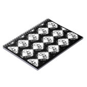 Monogramm-Initialen auf Schwarz-Weiß-Radmuster Notizblock (Linke Seite)