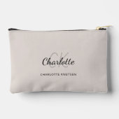Monogramm-Initialen für Beige-Namen Zubehörtasche (Rückseite)