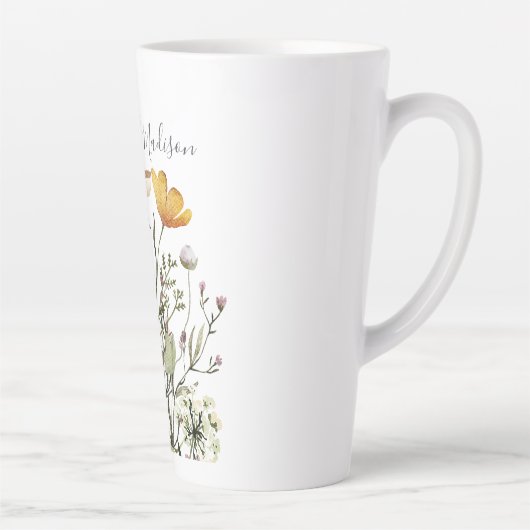 Monogramm Kalligrafie getrocknete Wildblume Bouque Milchtasse (Rechts)