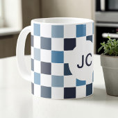 Monogramm Kariert Blau Weiß Modern Einfach Kaffeetasse