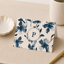 Monogramm-Karte mit blauen Blumen zum Zusammenfalt