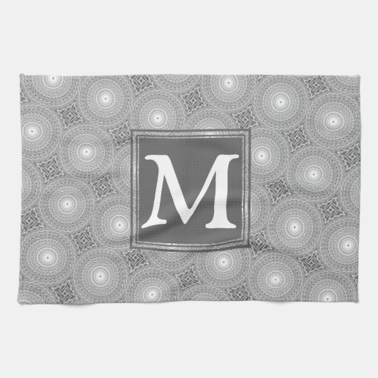 Monogramm-Kreismuster Handtuch (Horizontal)