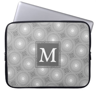 Monogramm-Kreismuster Laptopschutzhülle