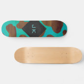 Monogramm Kuh braun und Aquamarin Skateboard (Horizontal)