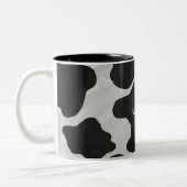 Monogramm-Kuh Schwarzweiss Zweifarbige Tasse (Links)