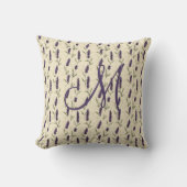 Monogramm Lavendel Lila Beige Botanisch Floral Kissen (Vorderseite)