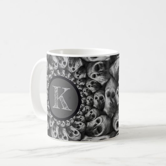 Monogramm-Leckerbsen Abstrakt Schwarz-Weiß Kaffeetasse (Vorderseite Links)
