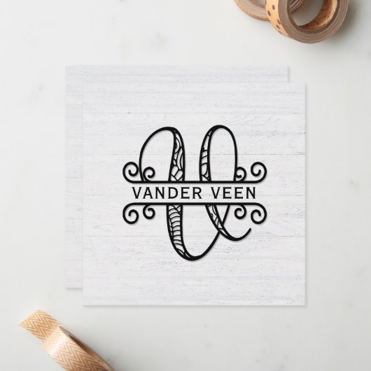 Monogramm Letter V mit Familienname Mitteilungskarte (Vorderseite/Rückseite Beispiel)