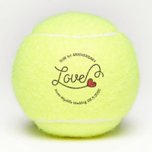 Monogramm-Liebe-modernes Typografie-Kunst-Rot-Herz Tennisbälle