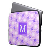 Monogramm lila Kreismuster Laptopschutzhülle (Vorderseite Links)