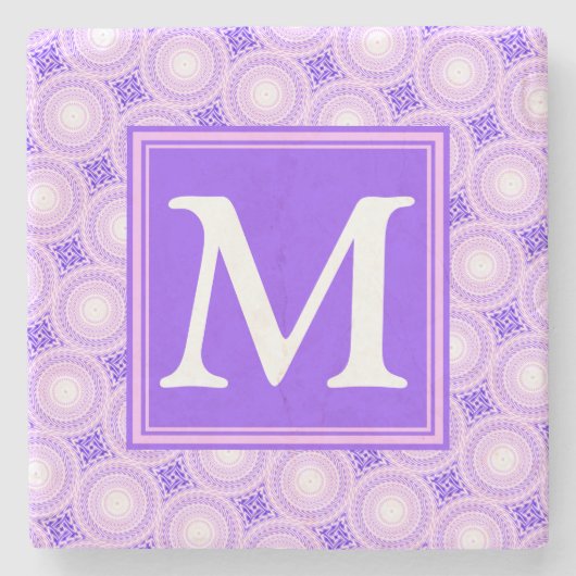 Monogramm lila Kreismuster Steinuntersetzer (Vorderseite)