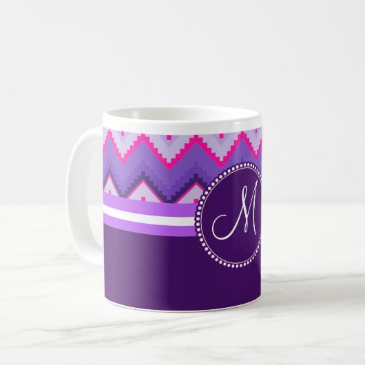 Monogramm-lila rosa Stammes- Zickzack Zickzacke Kaffeetasse (Vorderseite Links)