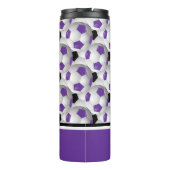 Monogramm-lila schwarzes Fußball-Ball-Muster Thermosbecher (Rückseite)