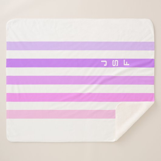 Monogramm lila und rosa vertikale Streifen Sherpadecke (Vorderseite (Horizontal))