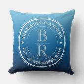 Monogramm-Logo blauer Ombre Kissen (Vorderseite)