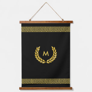 Monogramm, Lorbeer- und goldenes griechisches Must Wandteppich Mit Holzrahmen