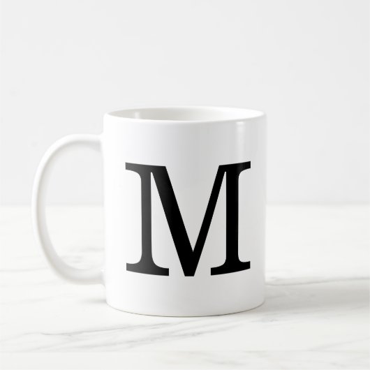 Monogramm M Klassische Tasse, 11 oz Kaffeetasse (Links)